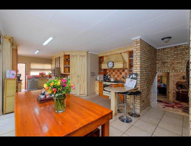 FARM FOR SALE IN RUIMSIG